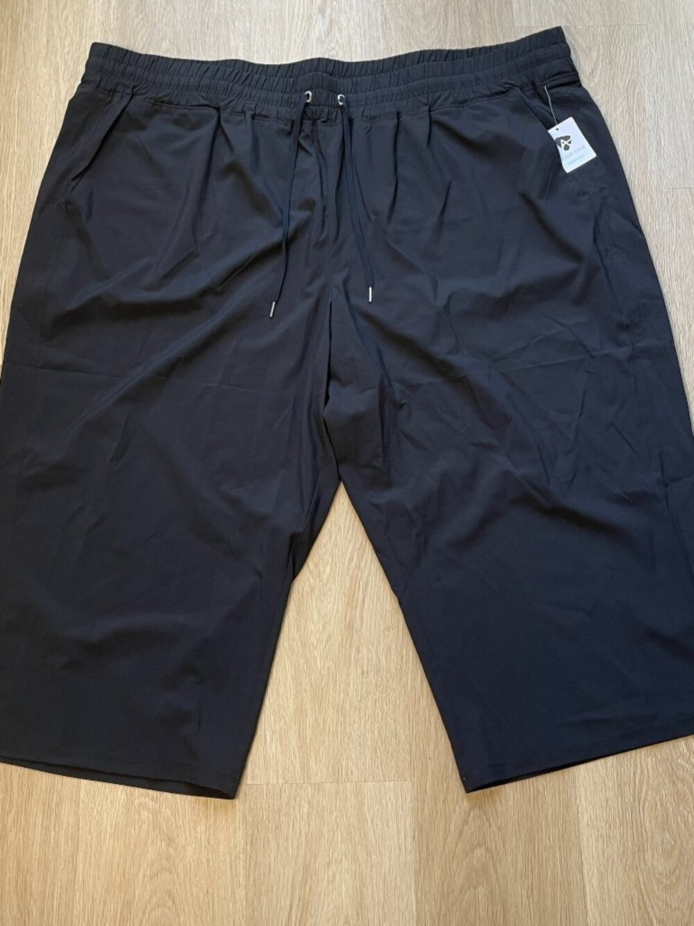 Active Zone Black Capris Pants – Size 5X - New with tags